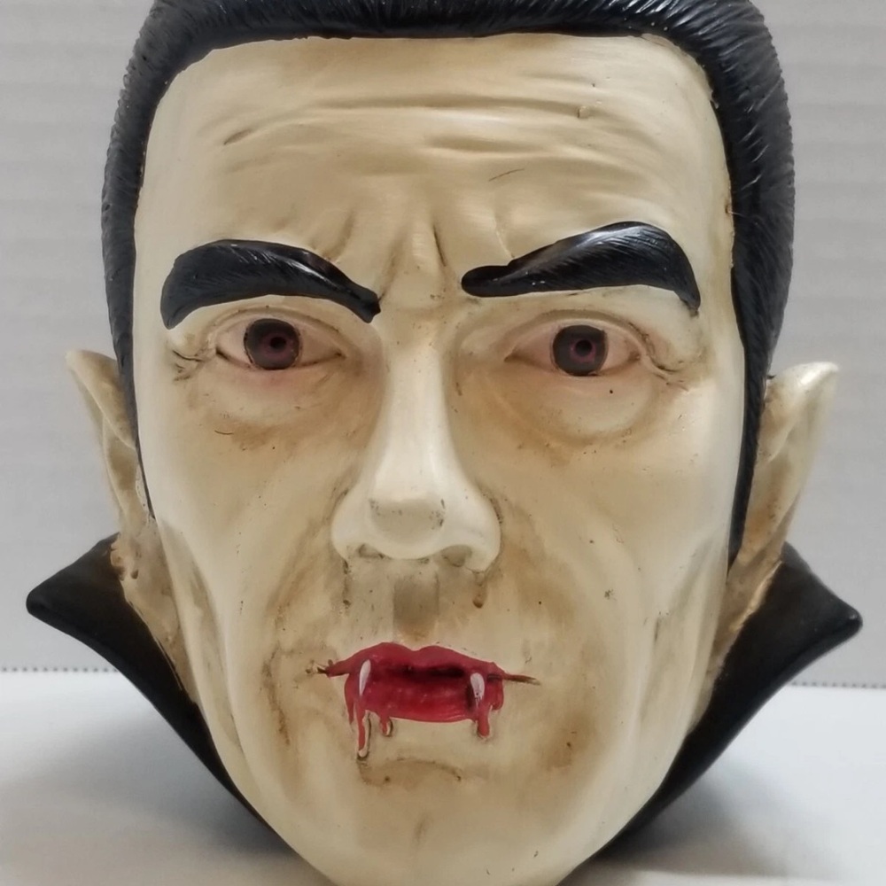 Dracula Vampire Head planter pot